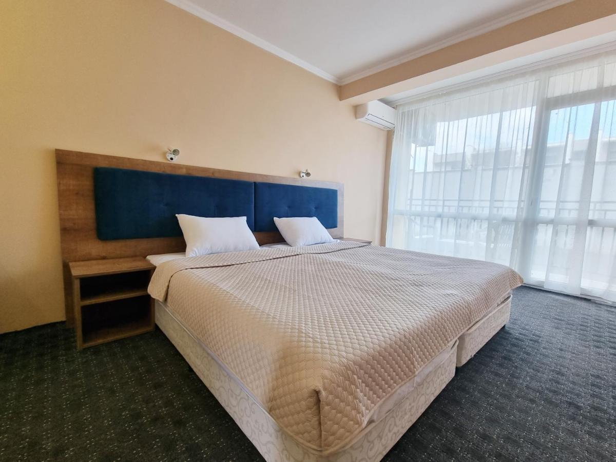 Hotel Azurro ซันนีบีช ภายนอก รูปภาพ