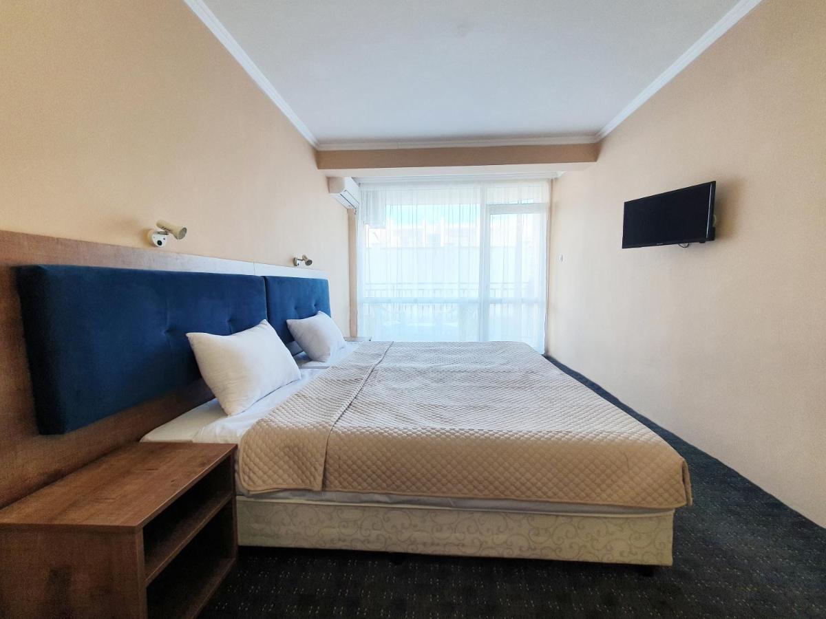Hotel Azurro ซันนีบีช ภายนอก รูปภาพ