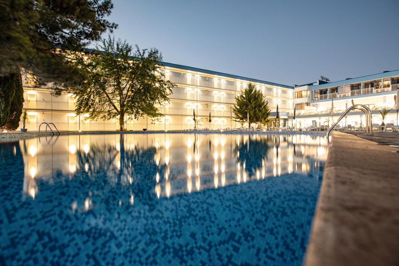 Hotel Azurro ซันนีบีช ภายนอก รูปภาพ